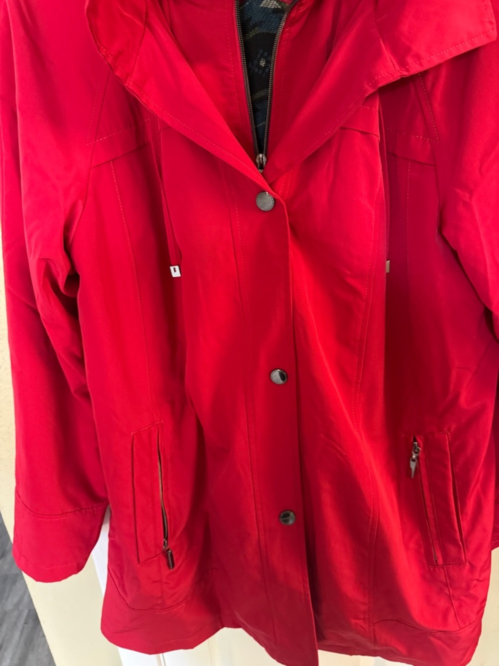 Coldwater Creek Hooded Women's Coat All weather size XL Red - Picture 3 of 8